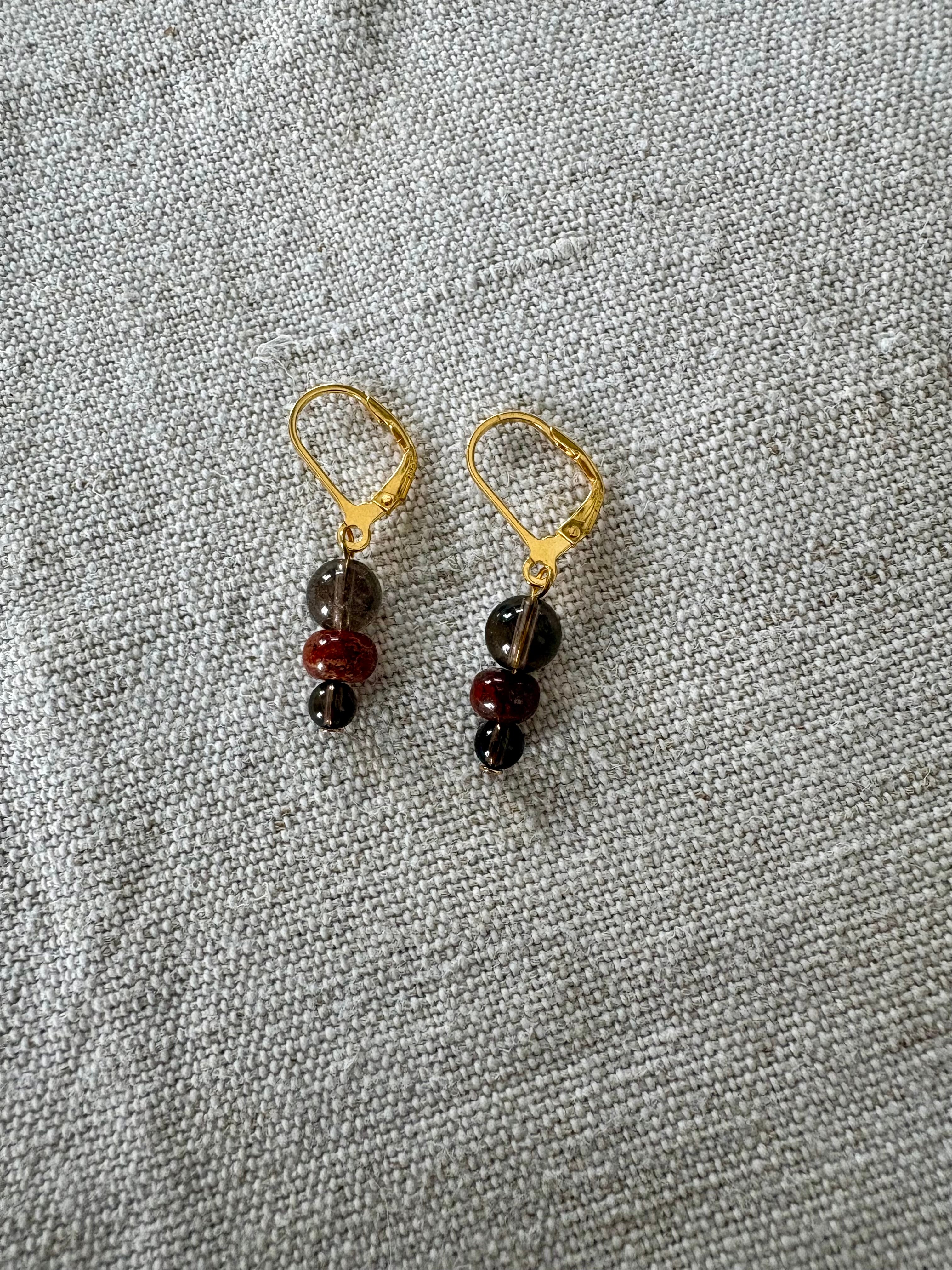 Ohrringe Rauchquarz und roter Jaspis